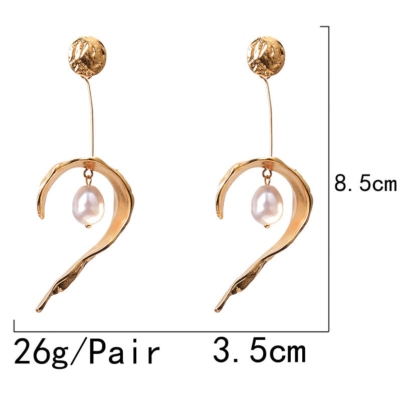 Ladies Fashion Earrings Heart Pearl Metal Jewelry